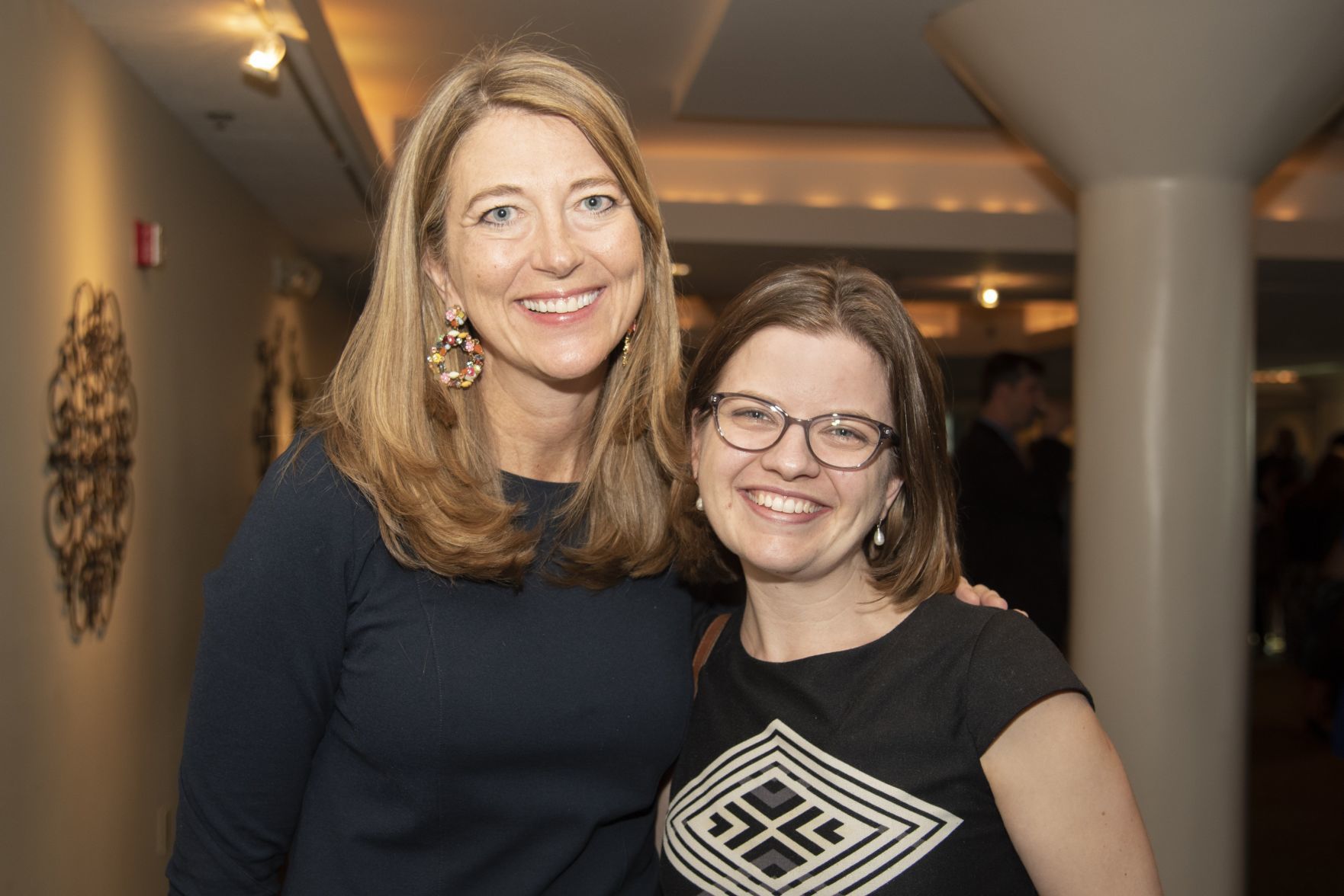Julie Sward, Linda Schulte
